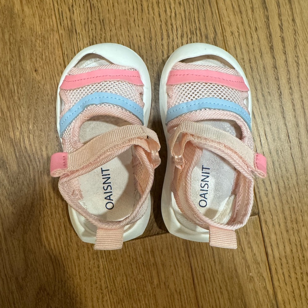 Toddler sandals